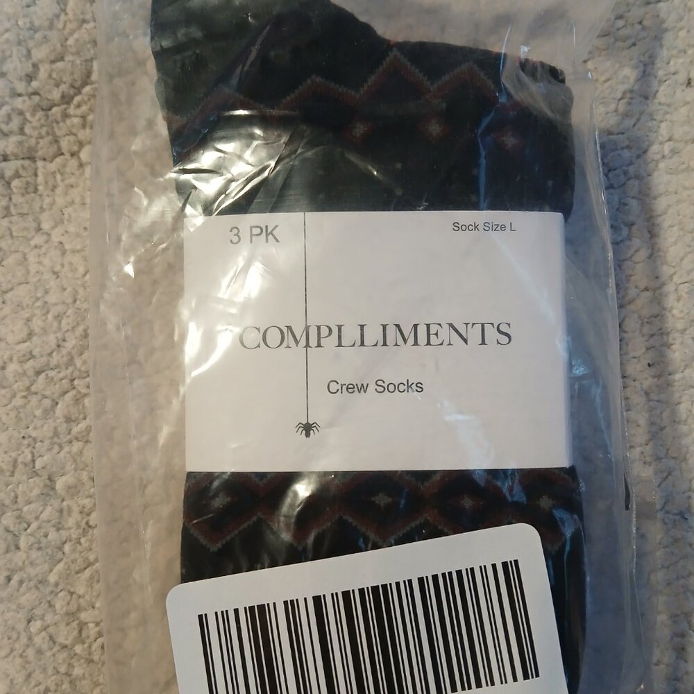 Compliments Women's 3 pack Crew Socks Fall Theme - Picture 5 of 6